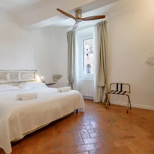 Apartment Charme Centro Storico, Siena