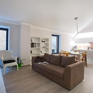 Apartment Il Tolomei - In The Middle Of Main Street, Siena