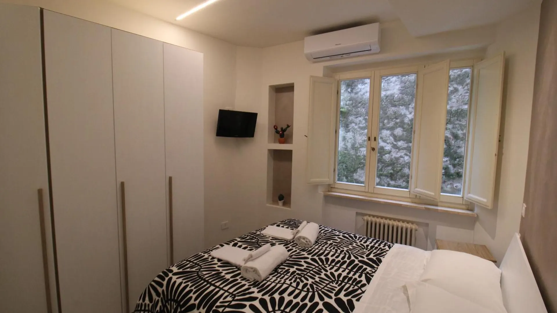 Benny House Apartment Siena 0*,  Italy